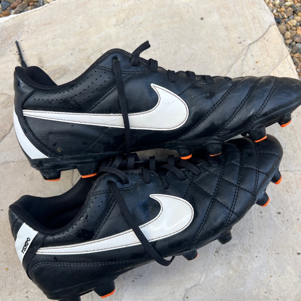 Nike 2011 Tiempo Natural IV FG Black, White and Orange Soccer Cleats